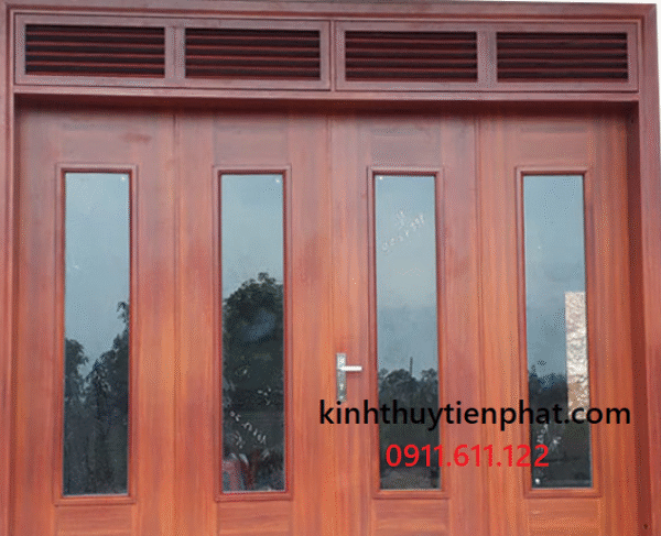 Tìm hiểu về cửa kính cường lực khung gỗ tại phường Tân Định, quận 1