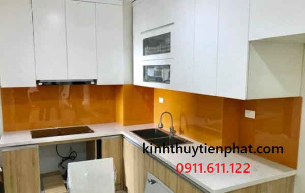 Tiến Phát lắp đặt kính bếp giá rẻ, uy tín tại quận 1, tphcm