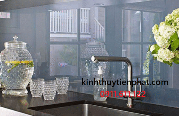 Quy trình lắp đặt kính ốp bếp tại phường Bình Trưng Tây, quận 2 Quy trình lắp đặt kính ốp bếp tại phường Bình Trưng Tây, quận 2