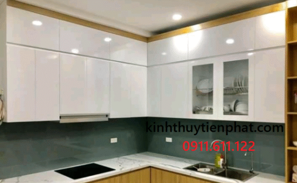 Tiến Phát – Đơn vị lắp đặt kính màu ốp bếp tại phường An Lợi Đông, quận 2
