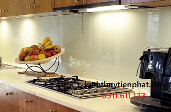 Tiến Phát – Đơn vị lắp đặt kính màu ốp bếp tại phường 2, quận 3 Tiến Phát – Đơn vị lắp đặt kính màu ốp bếp tại phường 2, quận 3