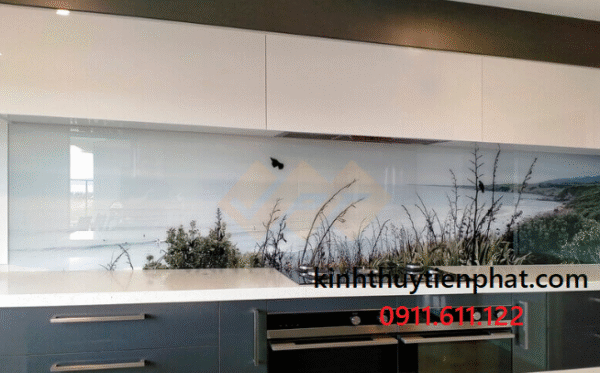 Đôi nét về kính màu ốp bếp Đôi nét về kính màu ốp bếp