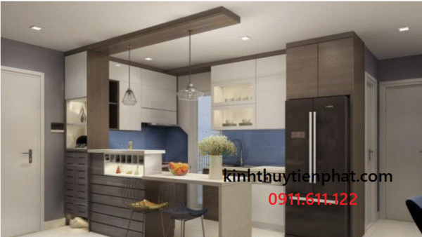 Tiến Phát - Đơn vị lắp đặt kính màu ốp bếp tại phường 7, quận 6