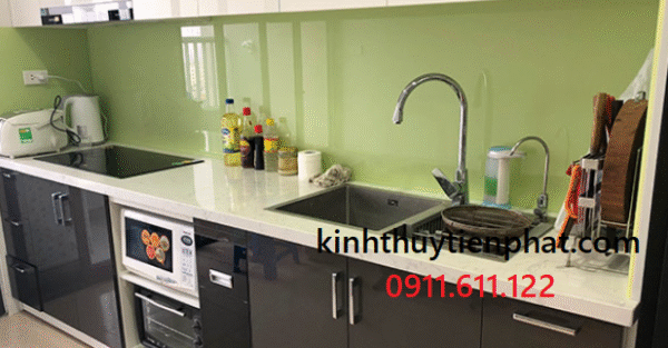 Tiến Phát - Đơn vị lắp đặt kính màu ốp bếp tại phường 16, quận 4 Tiến Phát - Đơn vị lắp đặt kính màu ốp bếp tại phường 16, quận 4