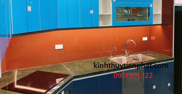 Tiến Phát - Đơn vị lắp đặt kính màu ốp bếp tại phường 5, quận 6 Tiến Phát - Đơn vị lắp đặt kính màu ốp bếp tại phường 5, quận 6