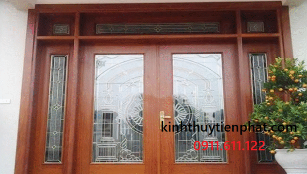Các ưu điểm nổi bật của cửa kính cường lực khung gỗ tại quận 6, tphcm Các ưu điểm nổi bật của cửa kính cường lực khung gỗ tại quận 6, tphcm