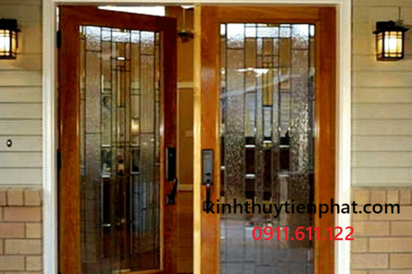 Tiến Phát - Đơn vị lắp đặt cửa kính cường lực khung gỗ tại Hóc Môn, tphcm Tiến Phát - Đơn vị lắp đặt cửa kính cường lực khung gỗ tại Hóc Môn, tphcm