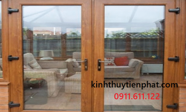 Tiến Phát - Đơn vị lắp đặt cửa kính cường lực khung gỗ tại quận Bình Thạnh, tphcm Tiến Phát - Đơn vị lắp đặt cửa kính cường lực khung gỗ tại quận Bình Thạnh, tphcm