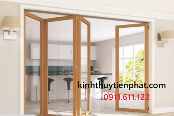 Những đặc điểm của cửa kính cường lực khung gỗ tại quận Bình Chánh, tphcm Những đặc điểm của cửa kính cường lực khung gỗ tại quận Bình Chánh, tphcm
