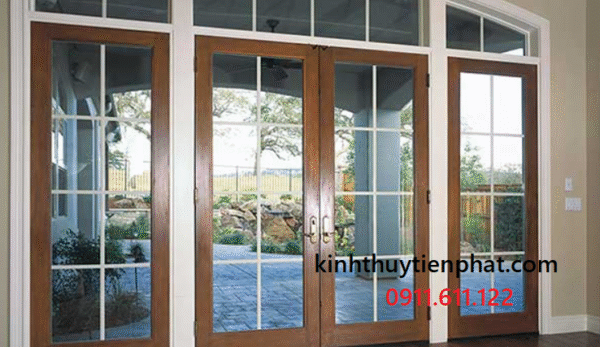 Tiến Phát - Đơn vị lắp đặt cửa kính cường lực khung gỗ tại An Giang Tiến Phát - Đơn vị lắp đặt cửa kính cường lực khung gỗ tại An Giang