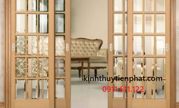 Tiến Phát - Đơn vị lắp đặt cửa kính cường lực khung gỗ tại Kon Tum Tiến Phát - Đơn vị lắp đặt cửa kính cường lực khung gỗ tại Kon Tum