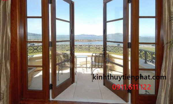 Tiến Phát - Địa chỉ lắp đặt cửa kính cường lực khung gỗ tại Hưng Yên Tiến Phát - Địa chỉ lắp đặt cửa kính cường lực khung gỗ tại Hưng Yên