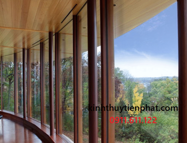 Tiến Phát - Đơn vị lắp đặt vách kính cường lực khung gỗ tại tphcm Tiến Phát - Đơn vị lắp đặt vách kính cường lực khung gỗ tại tphcm