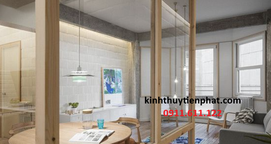 Tiến Phát - Đơn vị chuyên lắp đặt vách kính cường lực khung gỗ tại Hà Giang