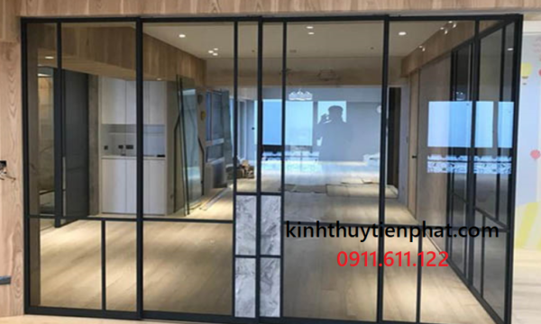 Điểm nổi bật của vách kính cường lực khung gỗ so với vách kính thông thường tại Nghệ An Điểm nổi bật của vách kính cường lực khung gỗ so với vách kính thông thường tại Nghệ An