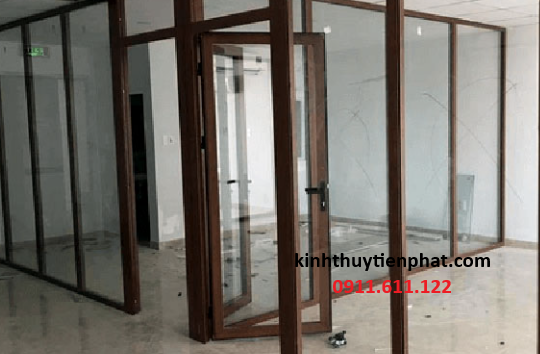 Tiến Phát - Đơn vị lắp đặt vách kính cường lực khung gỗ tại Thái Bình Tiến Phát - Đơn vị lắp đặt vách kính cường lực khung gỗ tại Thái Bình